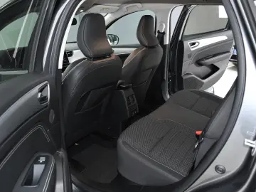 Renault Arkana E-TECH 145 - 21B INTENS