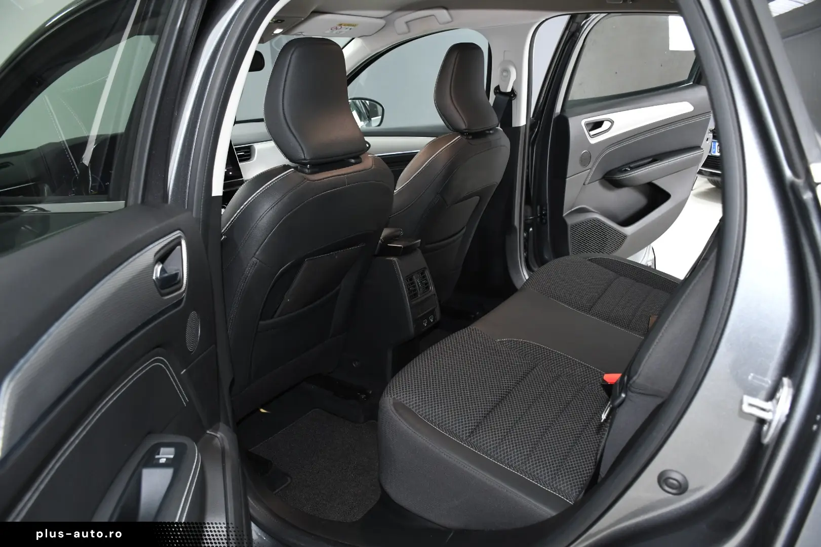 Renault Arkana E-TECH 145 - 21B INTENS