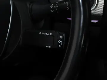 Renault Arkana E-TECH 145 - 21B INTENS