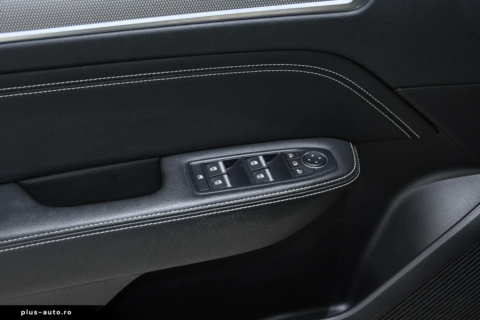 Renault Arkana E-TECH 145 - 21B INTENS