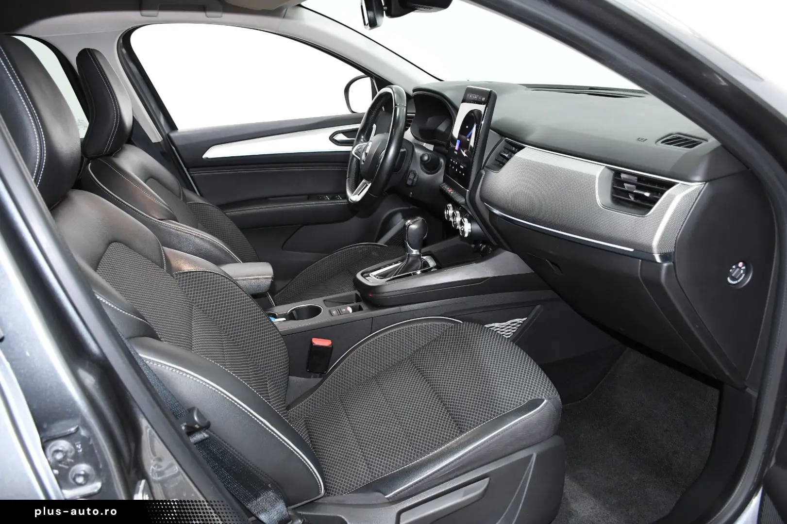 Renault Arkana E-TECH 145 - 21B INTENS