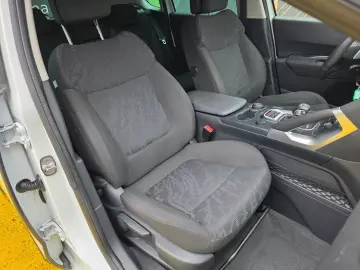 Peugeot 3008 Allure 2.0 Hibrid