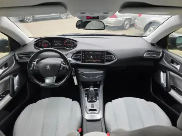 Peugeot 308 1.5 BlueHDi GT Pack Posibilitate Rate