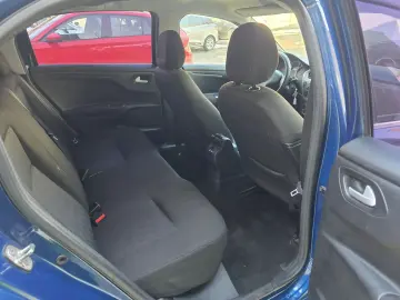 Citroen C-Elysee PureTech 82 Selection