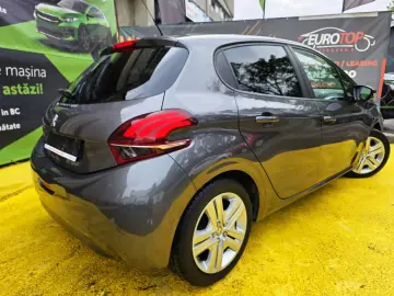 Peugeot 208 1.2 PureTech Style