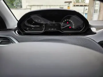 Peugeot 208 1.2 PureTech Style