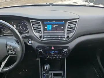 Hyundai Tucson 1.7 CRDI Xpossible