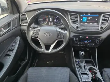 Hyundai Tucson 1.7 CRDI Xpossible