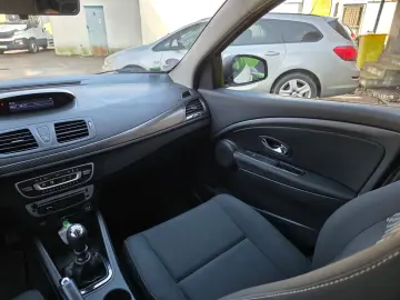 Renault Megane Energy TCe 115 Start&Stop Paris Business