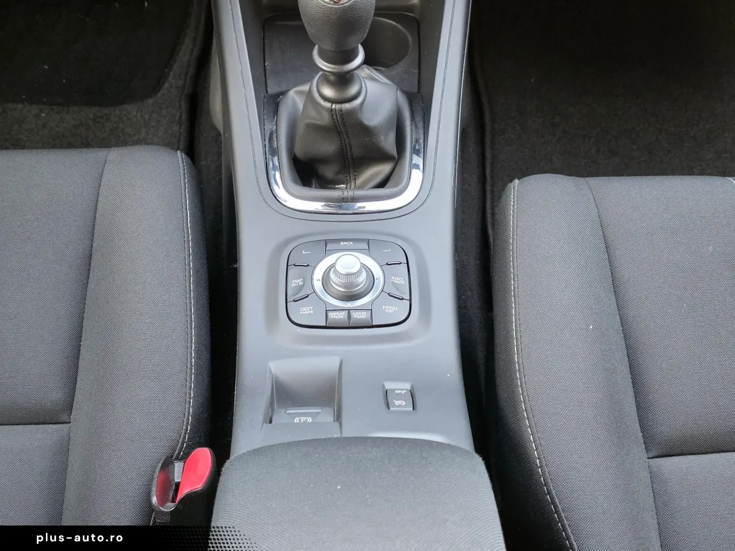 Renault Megane Energy TCe 115 Start&Stop Paris Business