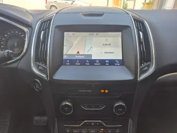 Ford S-Max Titanium Automat