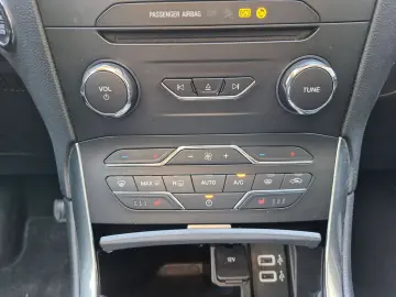 Ford S-Max Titanium Automat