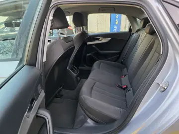 Audi A4 2.0 TDI S tronic Sport Posibilitate Rate