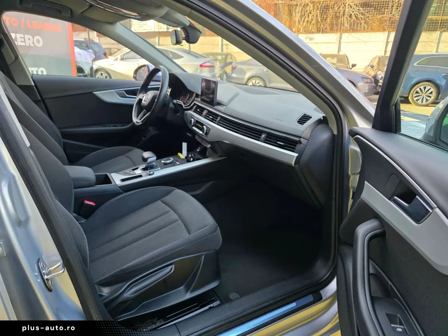 Audi A4 2.0 TDI S tronic Sport Posibilitate Rate