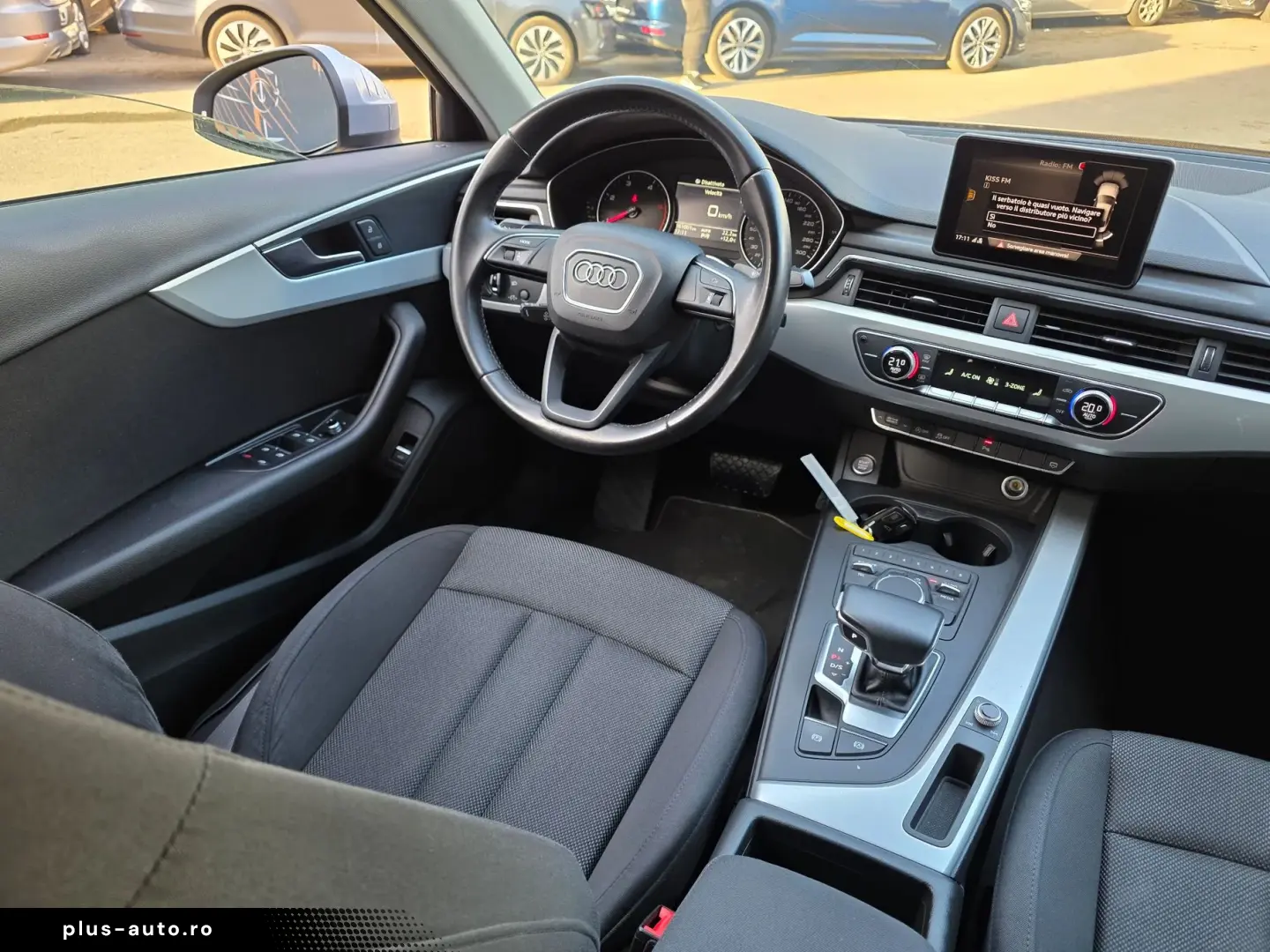 Audi A4 2.0 TDI S tronic Sport Posibilitate Rate