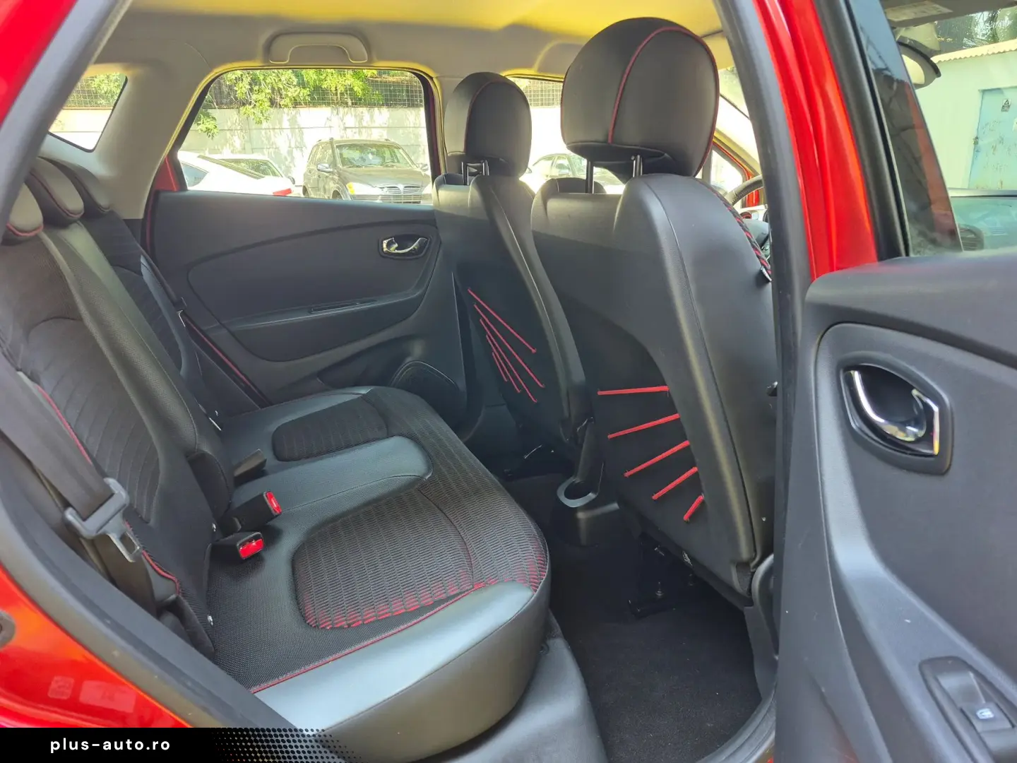 Renault Capture Helly Hansen Posibilitate Rate