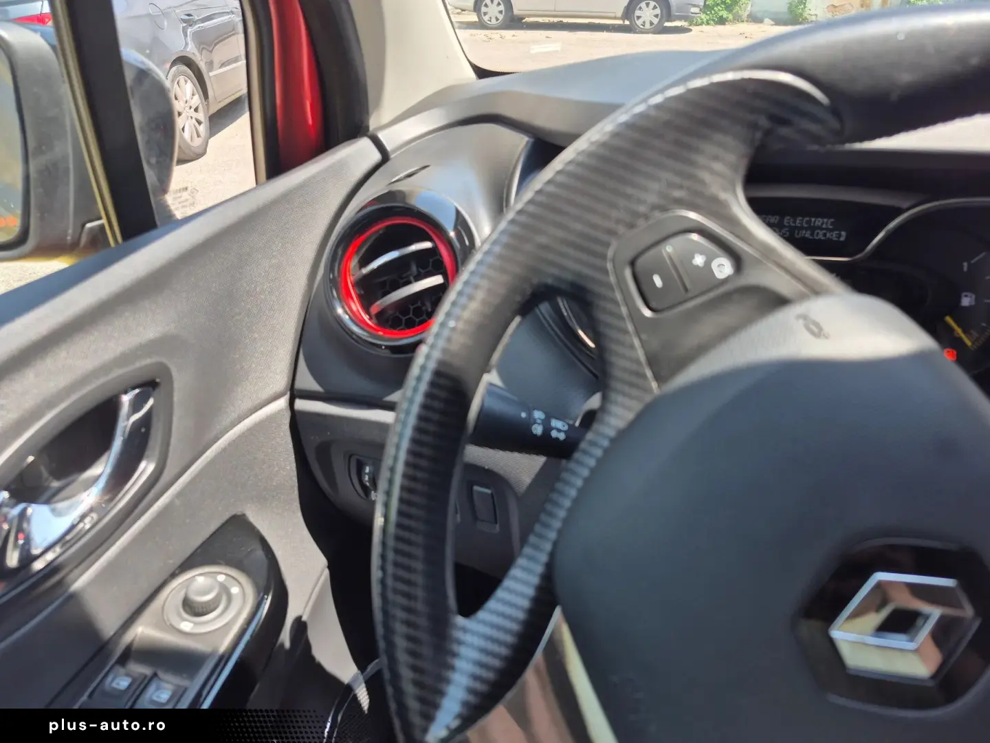 Renault Capture Helly Hansen Posibilitate Rate