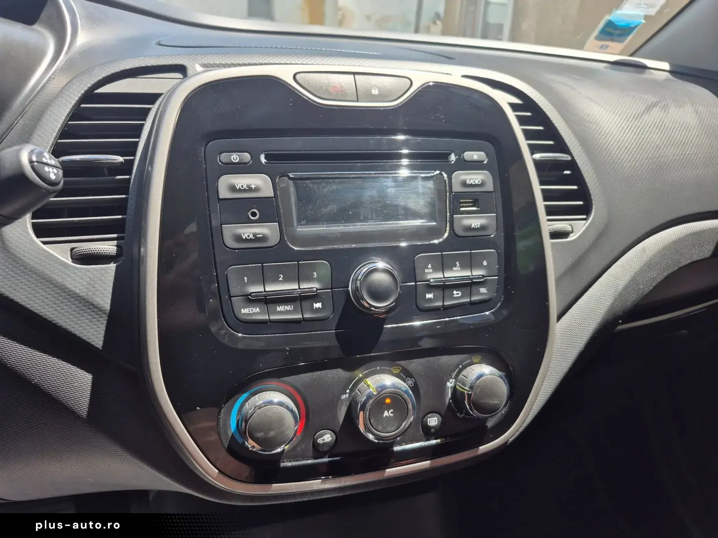 Renault Capture Zen Posibilitate Rate