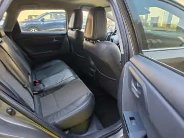 Toyota Auris Touring Sports Hybrid Lounge Rate