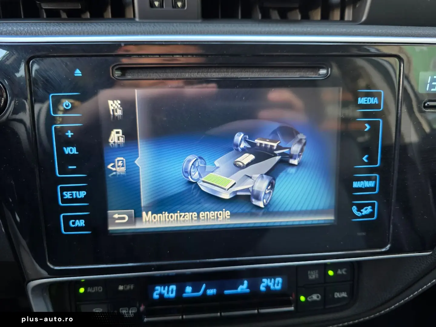 Toyota Auris Touring Sports Hybrid Lounge Rate