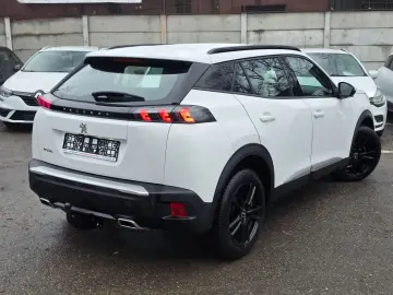 Peugeot 2008 1.2 PureTech Turbo S&S Allure