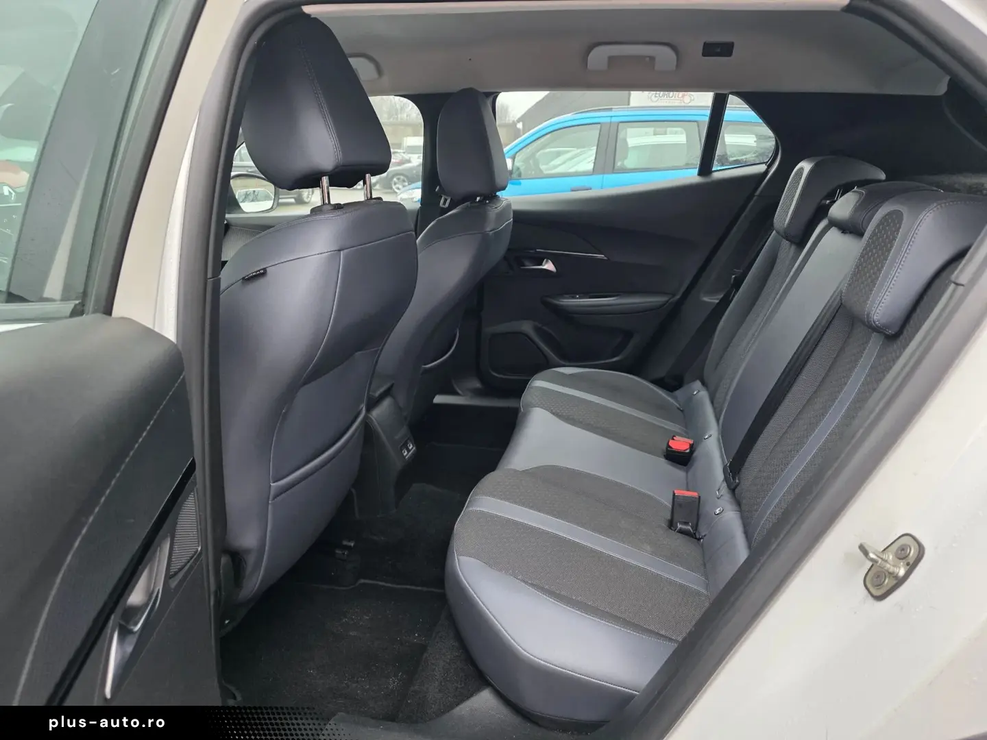 Peugeot 2008 1.2 PureTech Turbo S&S Allure