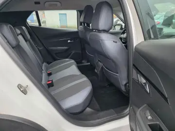 Peugeot 2008 1.2 PureTech Turbo S&S Allure