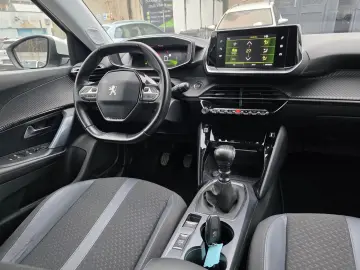 Peugeot 2008 1.2 PureTech Turbo S&S Allure