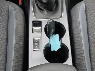 Peugeot 2008 1.2 PureTech Turbo S&S Allure