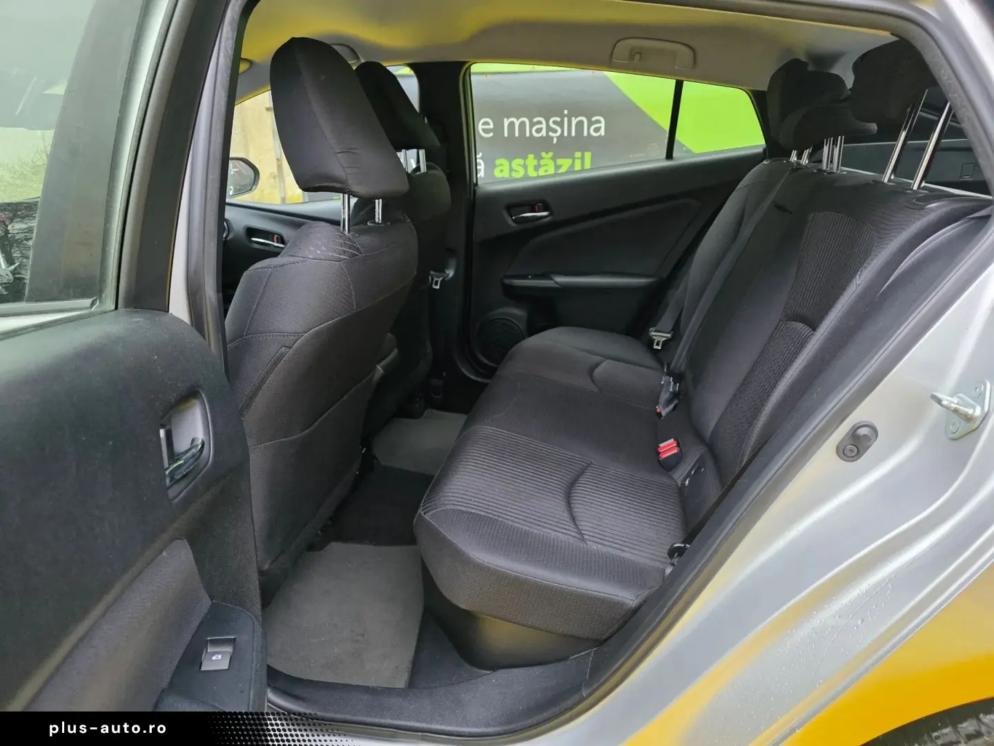 Toyota Prius 1.8 Lounge Buy Back Rate