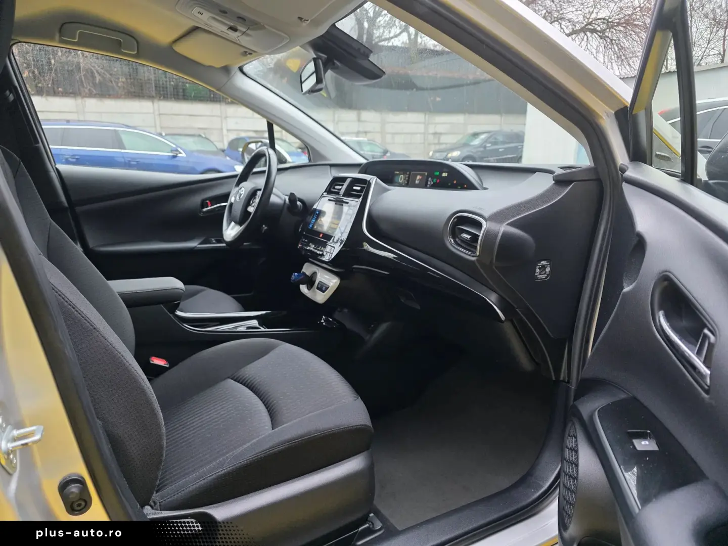 Toyota Prius 1.8 Lounge Buy Back Rate