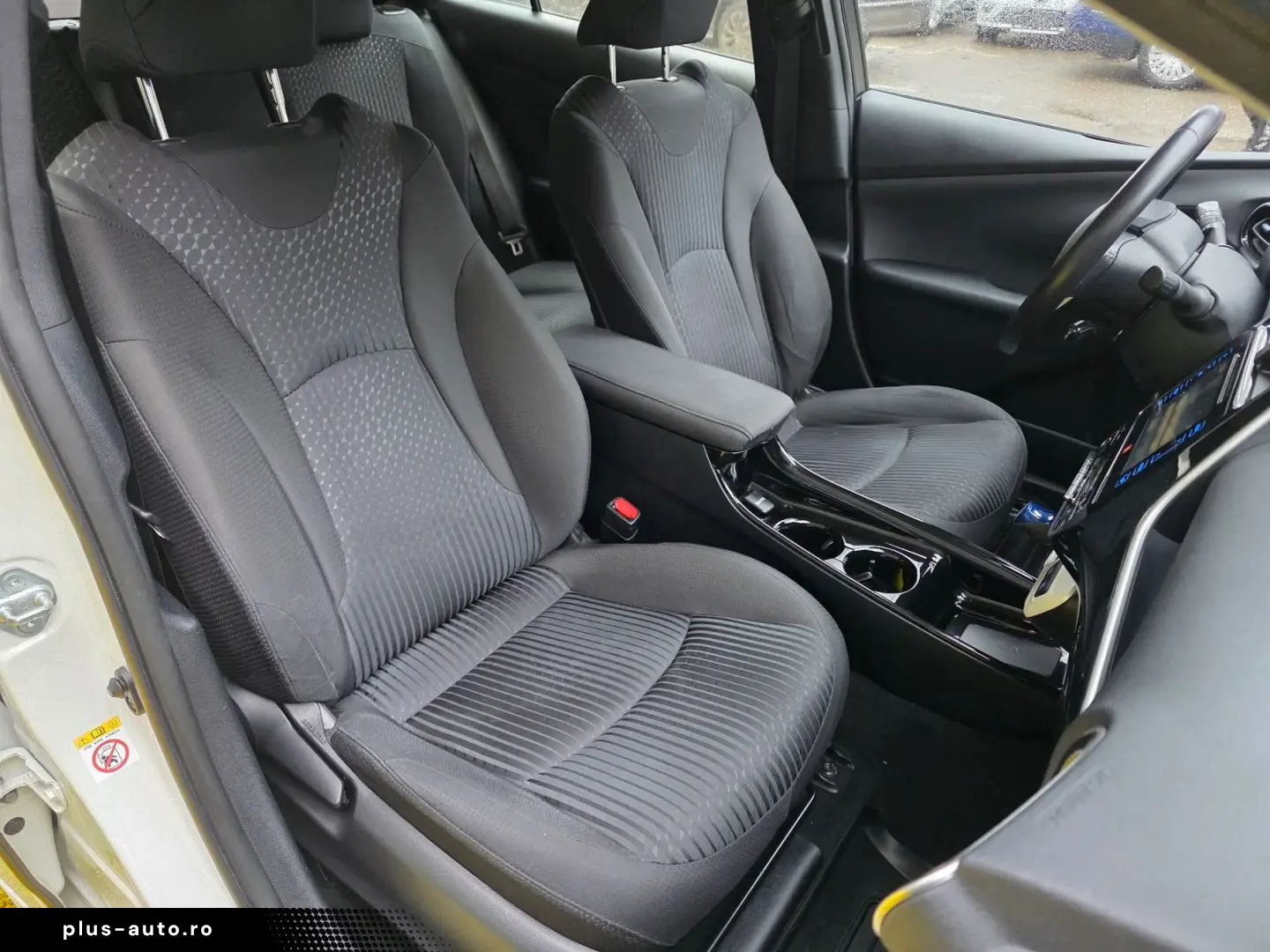 Toyota Prius 1.8 Lounge Buy Back Rate