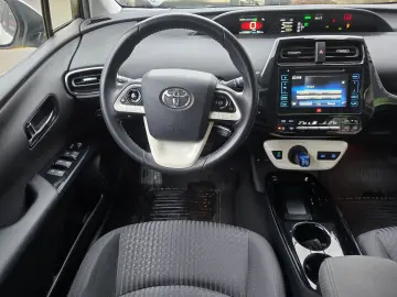 Toyota Prius 1.8 Lounge Buy Back Rate