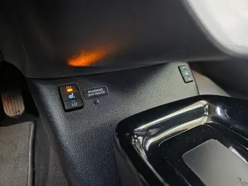 Toyota Prius 1.8 Lounge Buy Back Rate