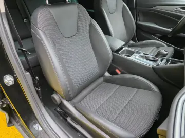 Opel Insignia Grand Sport  Posibilitate Rate