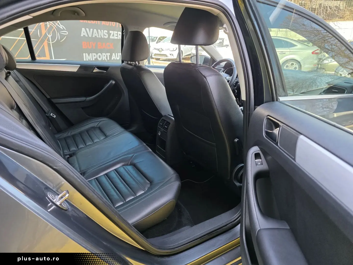 Volkswagen Jetta 1.4 DSG Highline Hybrid Automată