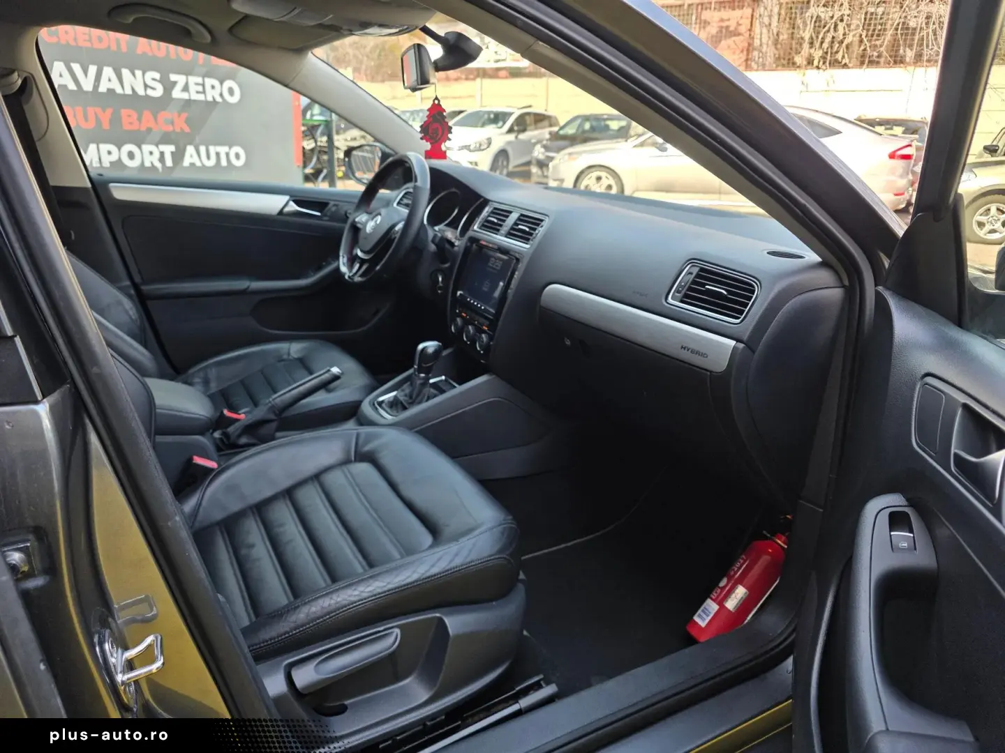 Volkswagen Jetta 1.4 DSG Highline Hybrid Automată