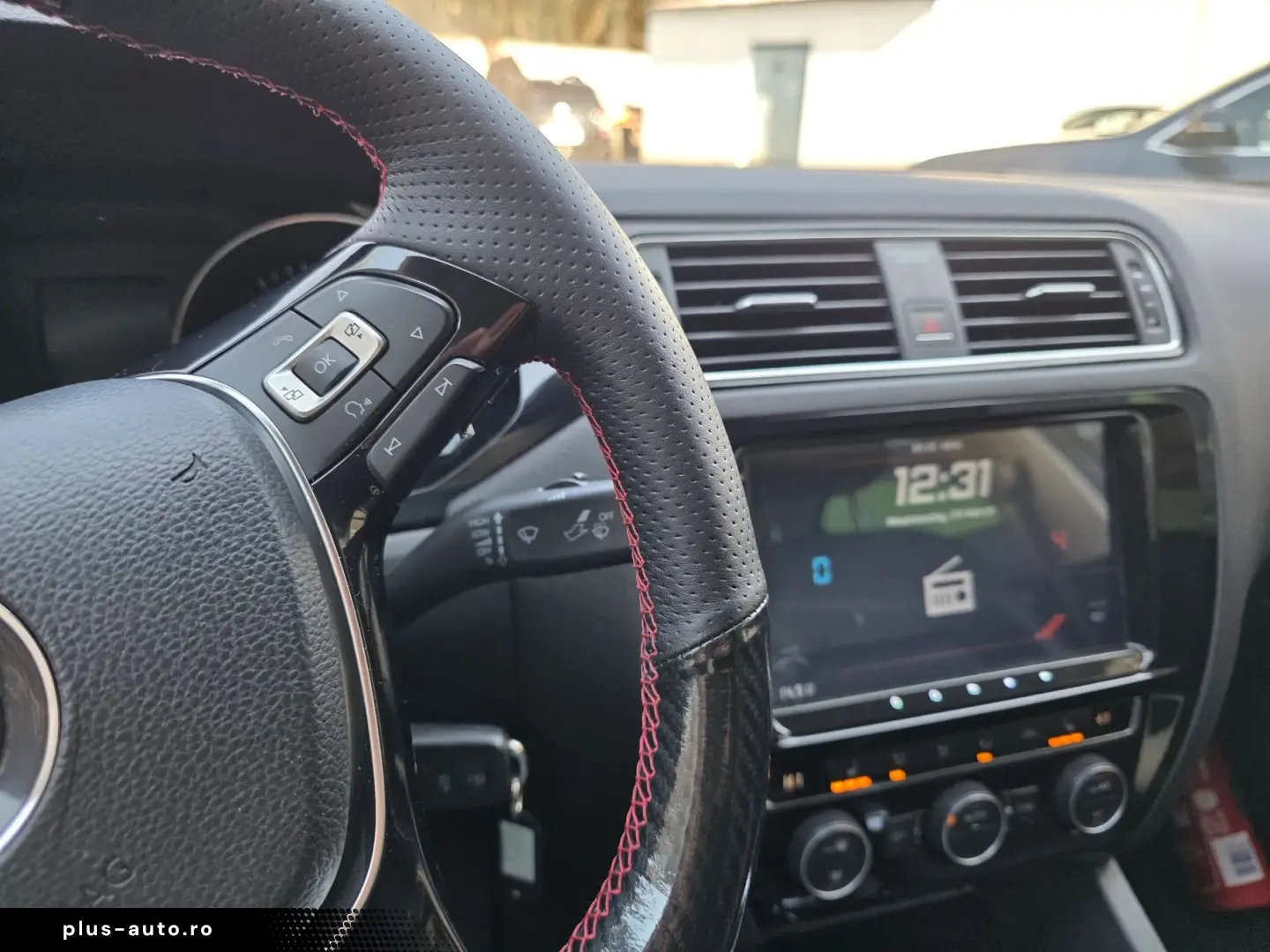 Volkswagen Jetta 1.4 DSG Highline Hybrid Automată