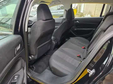 Peugeot 308 1.2 PureTech Allure Rate