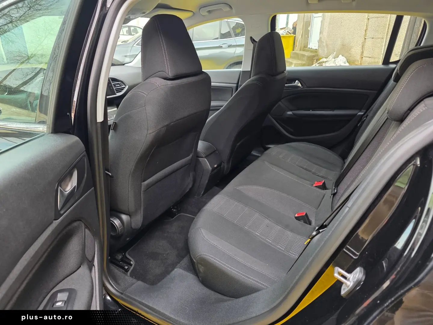 Peugeot 308 1.2 PureTech Allure Rate