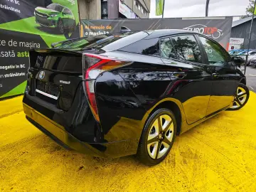 Toyota Prius 1.8 Lounge Posibilitate Rate