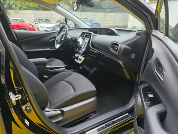 Toyota Prius 1.8 Lounge Posibilitate Rate