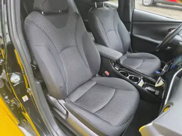 Toyota Prius 1.8 Lounge Posibilitate Rate