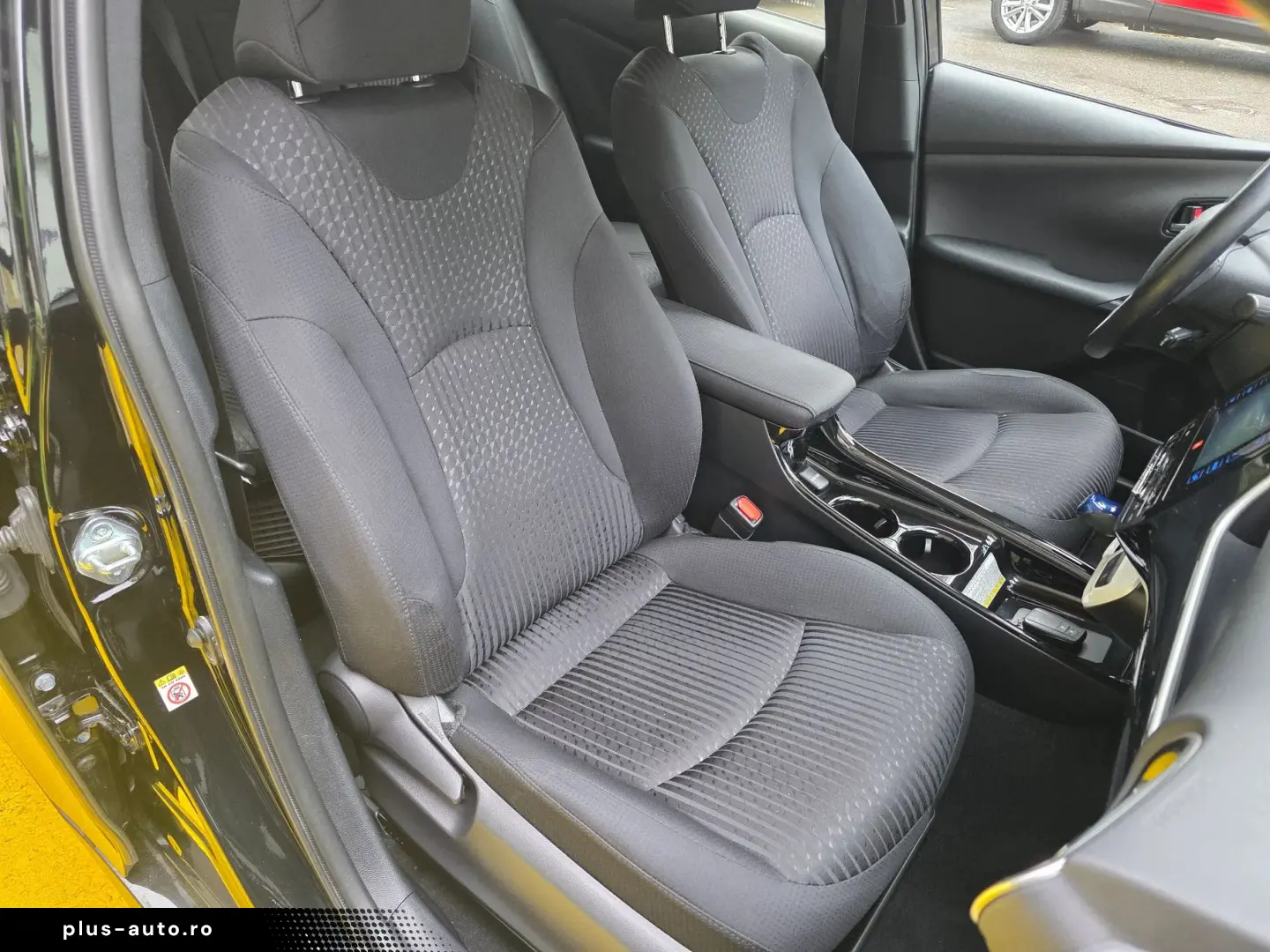 Toyota Prius 1.8 Lounge Posibilitate Rate