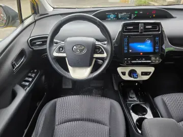Toyota Prius 1.8 Lounge Posibilitate Rate