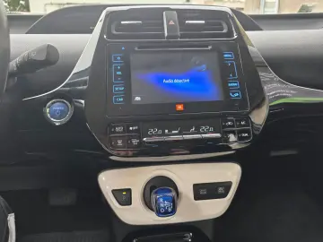 Toyota Prius 1.8 Lounge Posibilitate Rate