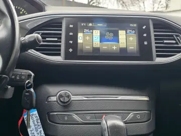 Peugeot 308 2.0 BlueHDi Allure Automată Posibilitate Rate