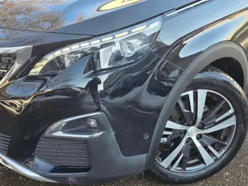 Peugeot 3008 1.2 PureTech 130 EAT8 Allure Business