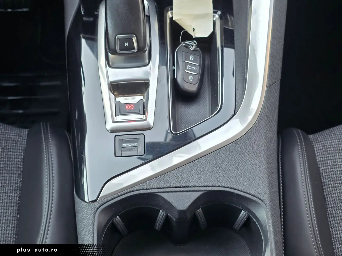 Peugeot 3008 1.2 PureTech 130 EAT8 Allure Business