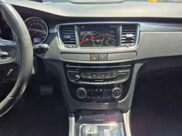 Peugeot 508 2.0 HDi FAP BMP Hybrid4 Posibilitate Rate